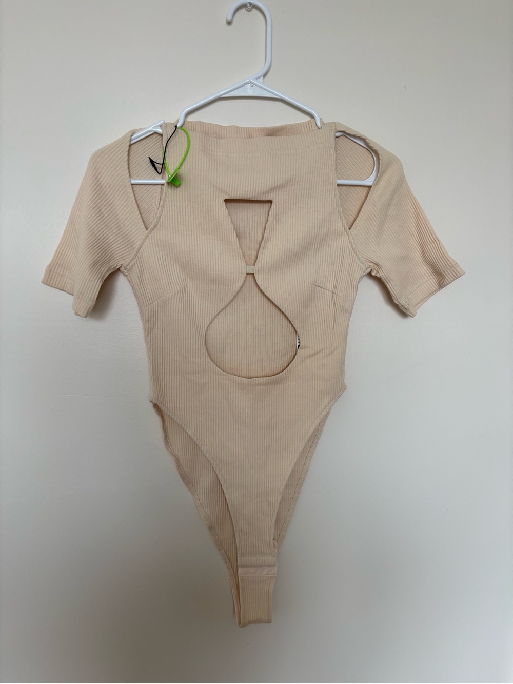 Cutout Ribbed Short-Sleeve Bodysuit in Ivory